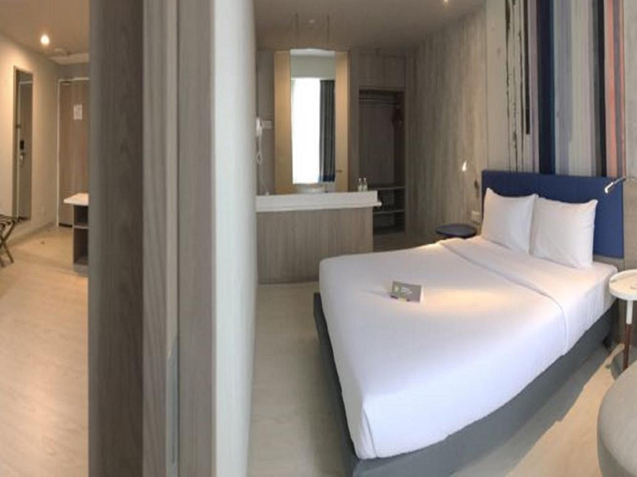 Ibis Styles Kuala Lumpur Sri Damansara Petaling Jaya Exterior foto