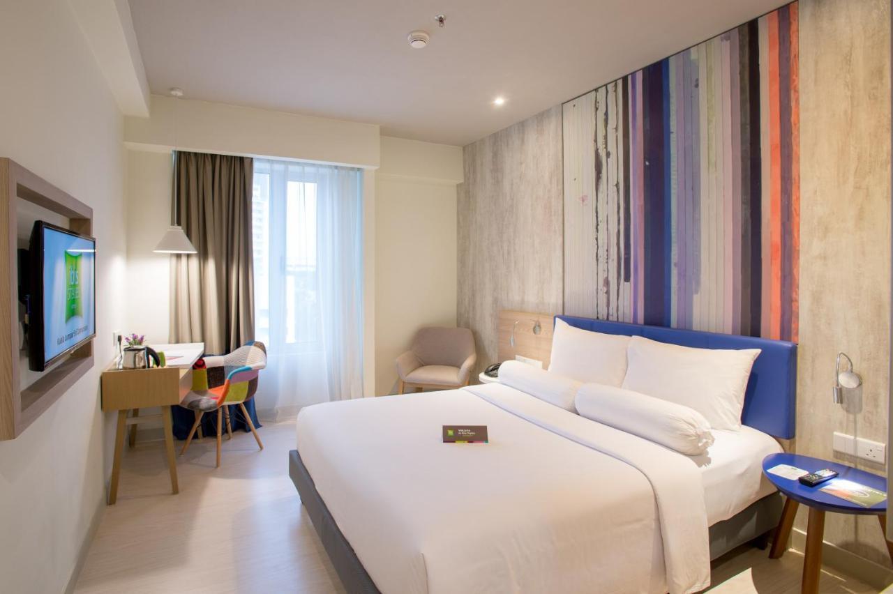 Ibis Styles Kuala Lumpur Sri Damansara Petaling Jaya Exterior foto