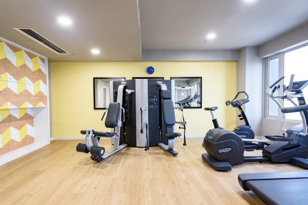 Ibis Styles Kuala Lumpur Sri Damansara Petaling Jaya Exterior foto
