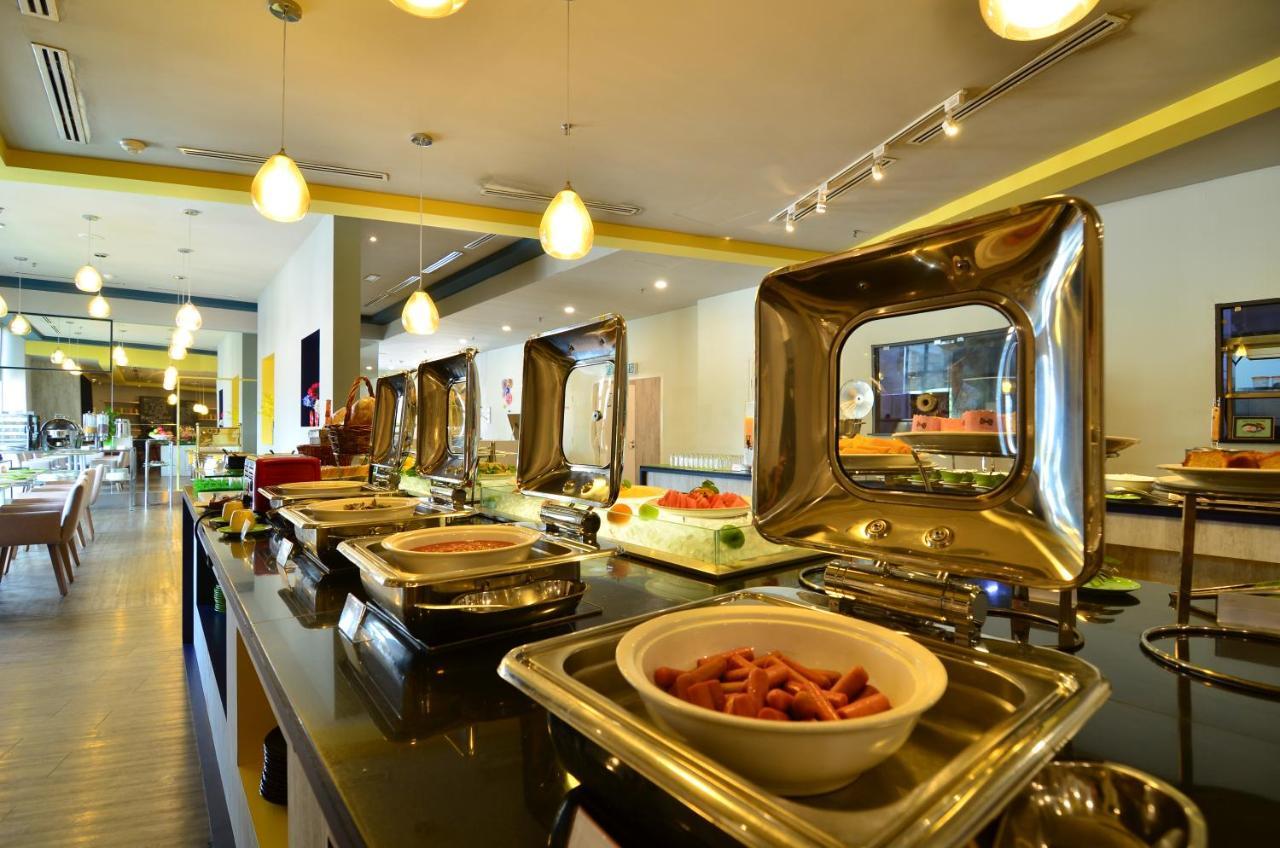 Ibis Styles Kuala Lumpur Sri Damansara Petaling Jaya Exterior foto