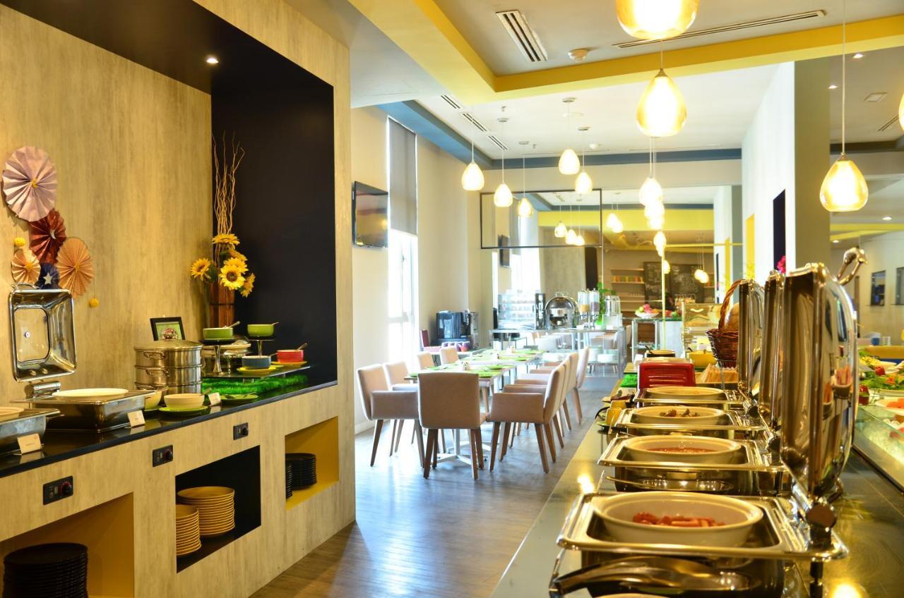 Ibis Styles Kuala Lumpur Sri Damansara Petaling Jaya Exterior foto
